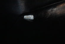 Load image into Gallery viewer, CHANEL V-Stitch chain shoulder bag Caviar skin Black/Gold hadware Shoulder bag 600030059
