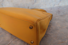 画像をギャラリービューアに読み込む, HERMES／エルメス ケリー28 クシュベル ジョーヌ 〇Y刻印 ショルダーバッグ 700110026
