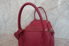 將圖片載入圖庫檢視器 HERMES／エルメス リンディ30 トリヨンクレマンス ルビー □R刻印 ショルダーバッグ 700030213
