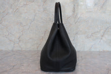 将图片加载到图库查看器，HERMES GARDEN PARTY PM Negonda leather Black □L刻印 Tote bag 600070150
