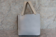 将图片加载到图库查看器，HERMES PICOTIN LOCK MM Clemence leather/Swift leather Blue pale/Pearl gray □R刻印 Hand bag 600070194
