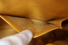 画像をギャラリービューアに読み込む, HERMES／エルメス ケリー28 クシュベル ジョーヌ 〇Y刻印 ショルダーバッグ 700110026
