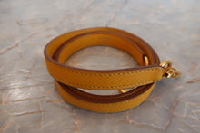 画像をギャラリービューアに読み込む, HERMES／エルメス ケリー28 クシュベル ジョーヌ 〇Y刻印 ショルダーバッグ 700110026
