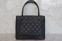 Load image into Gallery viewer, CHANEL Medallion Tote Caviar skin Black/Gold hadware Tote bag 800090022

