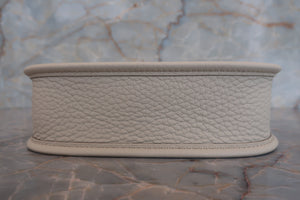 HERMES  EVELYNE TPM Clemence leather Craie W Engraving Shoulder bag 700050043