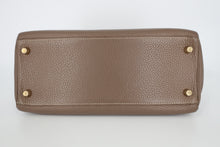 画像をギャラリービューアに読み込む, HERMES／エルメス ケリー28 トリヨンクレマンス エトゥープ T刻印 ショルダーバッグ 800100180
