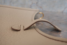 Load image into Gallery viewer, HERMES  EVELYNE TPM Clemence leather Craie W Engraving Shoulder bag 700050043
