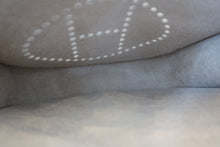 Load image into Gallery viewer, HERMES  EVELYNE TPM Clemence leather Craie W Engraving Shoulder bag 700050043
