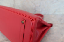 Load image into Gallery viewer, HERMES BIRKIN 35 Ardennes leather Rouge vif 〇Y Engraving Hand bag 600080230
