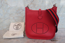 將圖片載入圖庫檢視器 HERMES／エルメス エブリンTPM トリヨンクレマンス ルージュカザック T刻印 ショルダーバッグ 700080211
