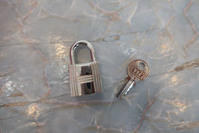 将图片加载到图库查看器，HERMES PICOTIN LOCK MM Clemence leather Magnolia C刻印 Hand bag 800010163

