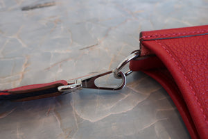HERMES／エルメス エブリンTPM トリヨンクレマンス ルージュカザック T刻印 ショルダーバッグ 700080211