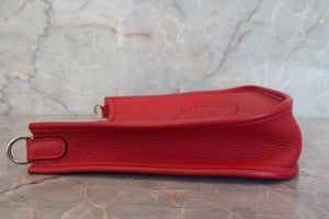 HERMES／エルメス エブリンTPM トリヨンクレマンス ルージュカザック T刻印 ショルダーバッグ 700080211