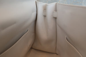 HERMES KELLY Flat 35 Swift leather White □K Engraving Hand bag 500100188
