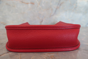 HERMES／エルメス エブリンTPM トリヨンクレマンス ルージュカザック T刻印 ショルダーバッグ 700080211