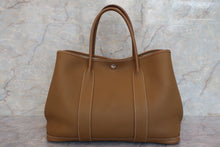 将图片加载到图库查看器，HERMES GARDEN PARTY PM Country leather Kraft □Q刻印 Tote bag 600090031
