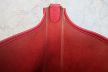 画像をギャラリービューアに読み込む, HERMES／エルメス エブリン1GM トリヨンクレマンス ルージュカザック □P刻印 ショルダーバッグ 800030010
