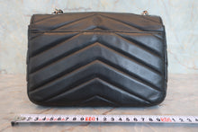 将图片加载到图库查看器，CHANEL/香奈儿 V线 链条包 荔枝皮 Black/Silver hadware(黑色/銀色金属) 肩背包 800090014
