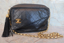 画像をギャラリービューアに読み込む, CHANEL/シャネル マトラッセフリンジチェーンショルダーバッグ ラムスキン ブラック/ゴールド金具 ショルダーバッグ 800070163
