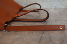 画像をギャラリービューアに読み込む, HERMES／エルメス ピコタンロックMＭトレサージュ ヴォーエプソン ゴールド/ローズアザレ/オレンジ D刻印 ハンドバッグ 800020126
