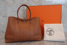 画像をギャラリービューアに読み込む, HERMES／エルメス ガーデンパーティＴＰＭ ネゴンダ ゴールド □M刻印 トートバッグ 800090025
