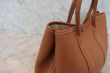 画像をギャラリービューアに読み込む, HERMES／エルメス ガーデンパーティＴＰＭ ネゴンダ ゴールド □M刻印 トートバッグ 800090025
