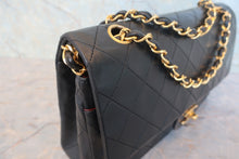 画像をギャラリービューアに読み込む, CHANEL/シャネル マトラッセＷフラップＷチェーンショルダーバッグ ラムスキン ブラック/ゴールド金具 ショルダーバッグ 800070182
