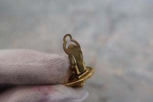 CHANEL logo earring Gold plate Gold Earring 600050098
