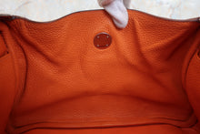 将图片加载到图库查看器，HERMES LINDY 30 Clemence leather Orange □N刻印 Shoulder bag 700030284
