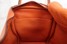 将图片加载到图库查看器，HERMES LINDY 30 Clemence leather Orange □N刻印 Shoulder bag 700030284
