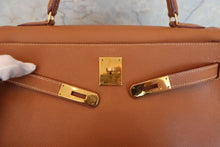 画像をギャラリービューアに読み込む, HERMES／エルメス ケリー32 クシュベル ゴールド □C刻印 ショルダーバッグ 700080124
