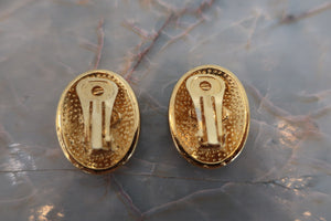 CHANEL CC mark earring Gold plate Gold Earring 600060101