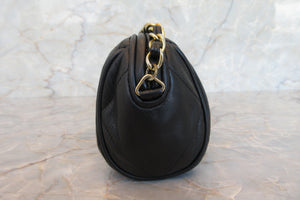 CHANEL/シャネル マトラッセフリンジチェーンショルダーバッグ ラムスキン ブラック/ゴールド金具 ショルダーバッグ 700070216