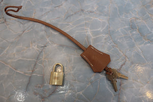 HERMES／エルメス ケリー32 クシュベル ゴールド □C刻印 ショルダーバッグ 700080124