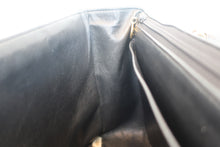 画像をギャラリービューアに読み込む, CHANEL/シャネル マドモアゼルチェーンショルダーバッグ キャビアスキン ブラック/ゴールド金具 ショルダーバッグ 800010176
