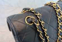 将图片加载到图库查看器，CHANEL/香奈儿 CF 双面 链条包 羊皮 Navy/Gold hadware(藏蓝色/金色金属) 肩背包 800040114
