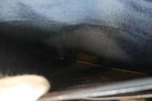 画像をギャラリービューアに読み込む, CHANEL/シャネル マドモアゼルチェーンショルダーバッグ キャビアスキン ブラック/ゴールド金具 ショルダーバッグ 800010176
