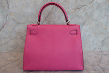 将图片加载到图库查看器，HERMES KELLY 28 Chevre myzore goatskim Fuschia pink □J刻印 Shoulder bag 700070195
