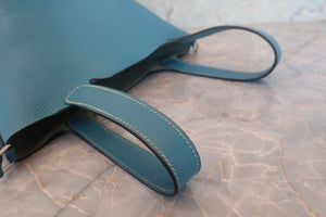 HERMES／エルメス ピコタンロックＰＭ トリヨンクレマンス ブルージーン □Q刻印 ハンドバッグ 700080183