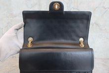 画像をギャラリービューアに読み込む, CHANEL/シャネル マトラッセＷフラップチェーンショルダーバッグ ラムスキン ブラック/ゴールド金具 ショルダーバッグ 800060036

