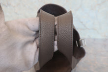 画像をギャラリービューアに読み込む, HERMES／エルメス ピコタンロックＰＭ トリヨンクレマンス エタン □P刻印 ハンドバッグ 800020234
