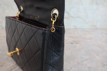 画像をギャラリービューアに読み込む, CHANEL/シャネル ミニマトラッセシングルフラップチェーンショルダーバッグ ラムスキン ブラック/ゴールド金具 ショルダーバッグ 800050088

