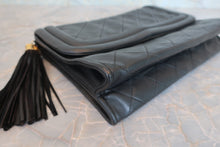 将图片加载到图库查看器，CHANEL/香奈儿 CF 流苏 链条包 羊皮 Black/Gold Hardware(黑色/金色金属) 肩背包 800070166
