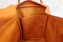 將圖片載入圖庫檢視器 HERMES／エルメス リンディ34 バイカラー トリヨンクレマンス オレンジ/ムタード □P刻印 ショルダーバッグ 700050029
