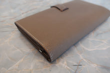 画像をギャラリービューアに読み込む, HERMES／エルメス ベアンデュプリ ヴォーエプソン エトゥープ X刻印 財布 700080074
