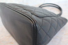 Load image into Gallery viewer, CHANEL Medallion Tote Caviar skin Black/Gold hadware Tote bag 700100028
