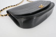 画像をギャラリービューアに読み込む, CHANEL/シャネル ココマークチェーンショルダーバッグ ラムスキン ブラック/ゴールド金具 ショルダーバッグ 800100177
