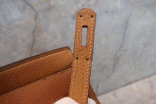 画像をギャラリービューアに読み込む, HERMES／エルメス バーキン35 アルデンヌ ゴールド 〇Y刻印 ハンドバッグ 700050063
