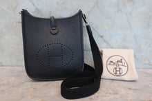 Load image into Gallery viewer, HERMES  EVELYNE TPM Clemence leather Black B Engraving Shoulder bag 800080165
