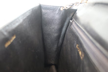将图片加载到图库查看器，CHANEL/香奈儿 CF 流苏 链条包 羊皮 Black/Gold Hardware(黑色/金色金属) 肩背包 800070166
